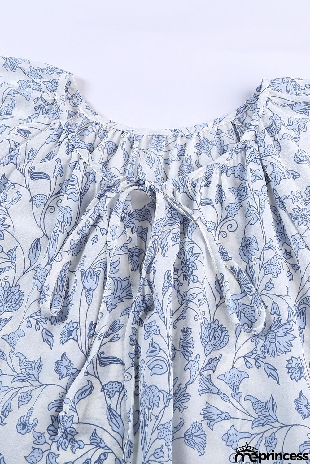 V-neck Short Sleeve Fashion Print Fantasy Fluttering Blouse