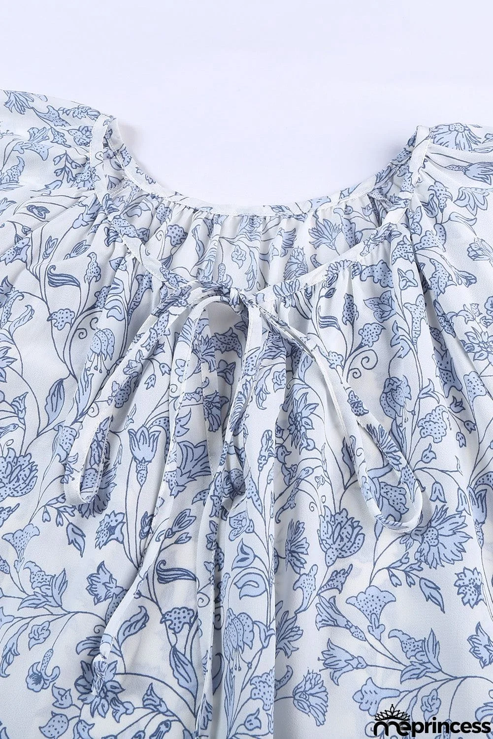 V-neck Short Sleeve Fashion Print Fantasy Fluttering Blouse
