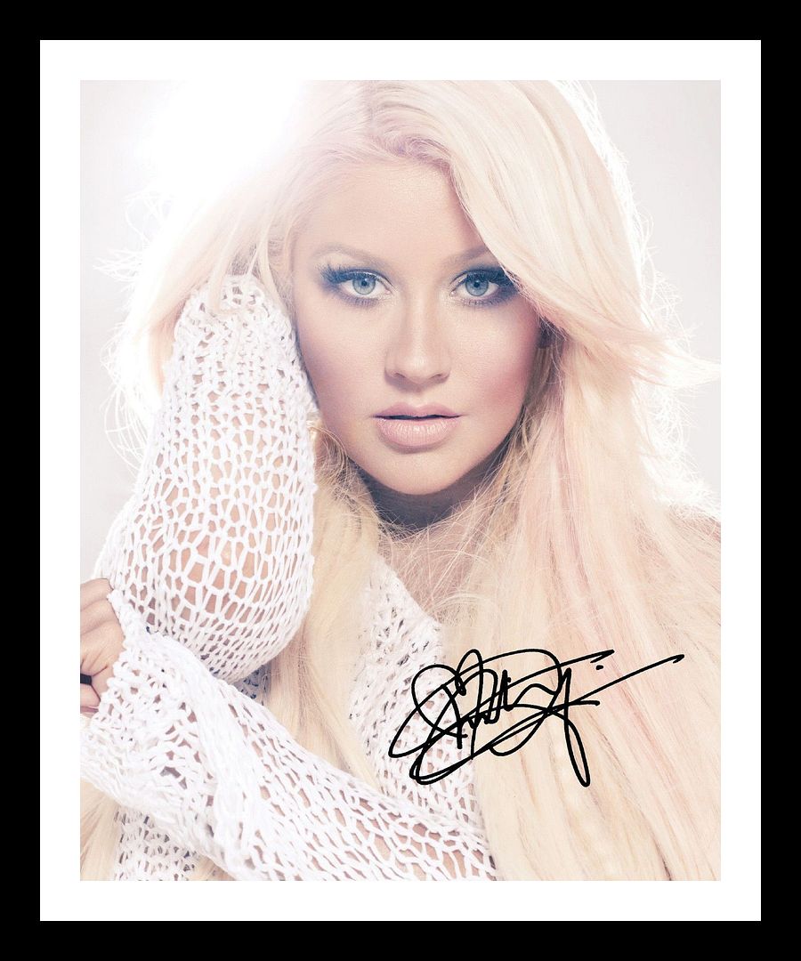 Christina Aguilera Autograph Signed & Framed Photo Poster painting 2