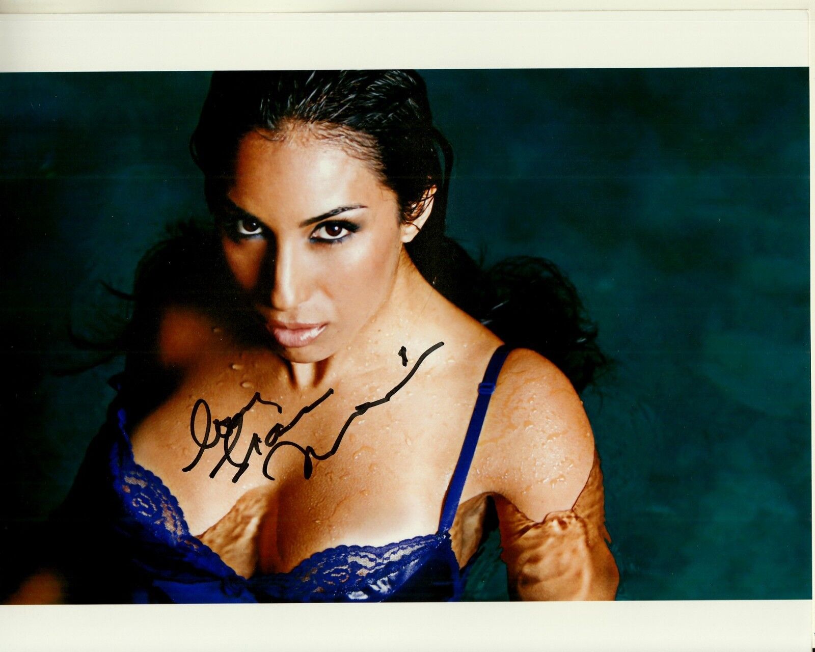 LIANA MENDOZA hand-signed BUSTY IN WET LACE TOP 8x10 w/ uacc rd coa SEXY SULTRY