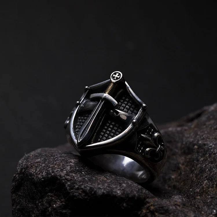 Coutureaura Sword and Shield Ring