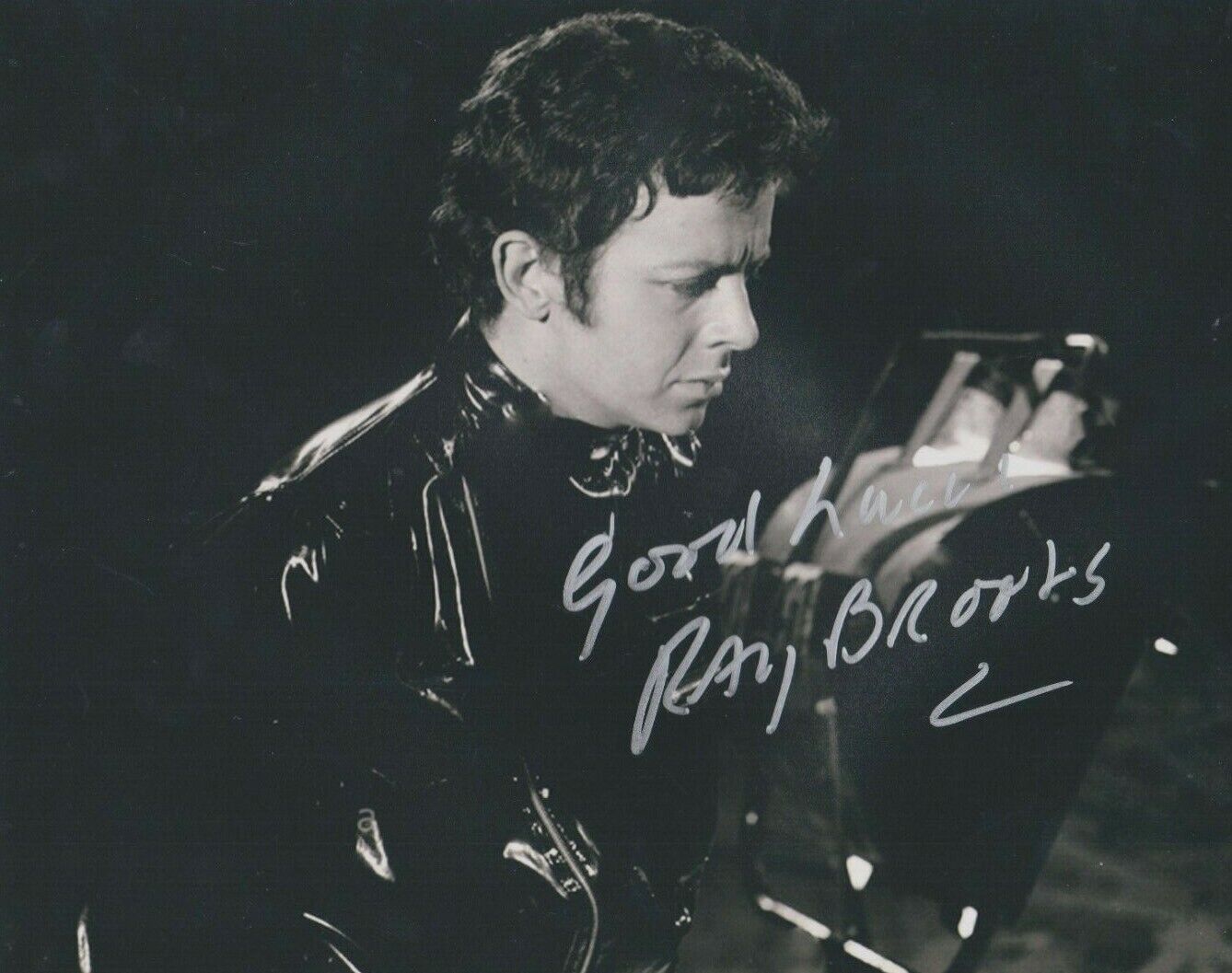 Ray Brooks **HAND SIGNED** 8x10 Photo Poster painting ~ Invasion Earth 2150AD ~ AUTOGRAPH