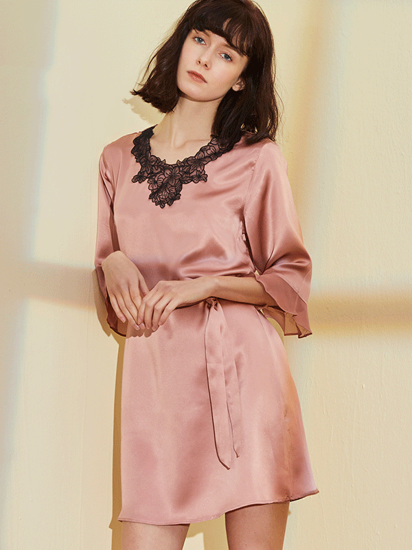 Elegant Lace Round Neck Silk Nightgown-Luxury Silk Life