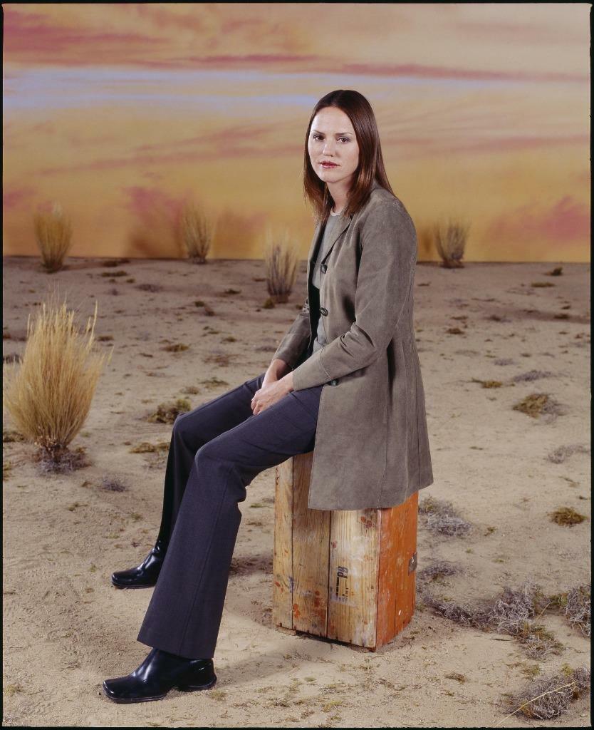 Jorja Fox 8x10 Picture Simply Stunning Photo Poster painting Gorgeous Celebrity #2