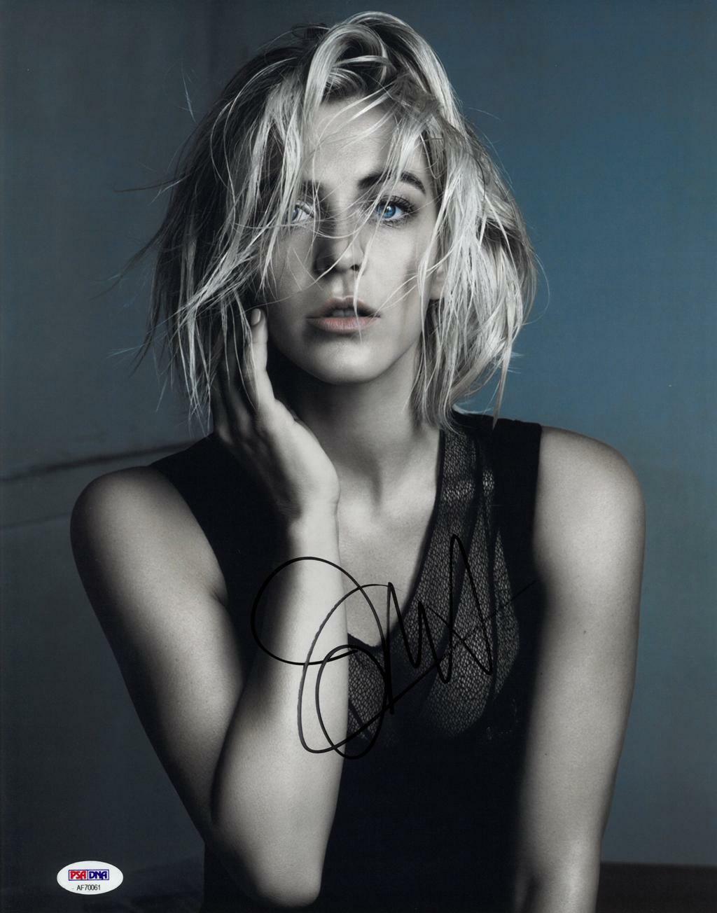 Julianne Hough Signed Authentic Autographed 11x14 Photo Poster painting PSA/DNA #AF70061