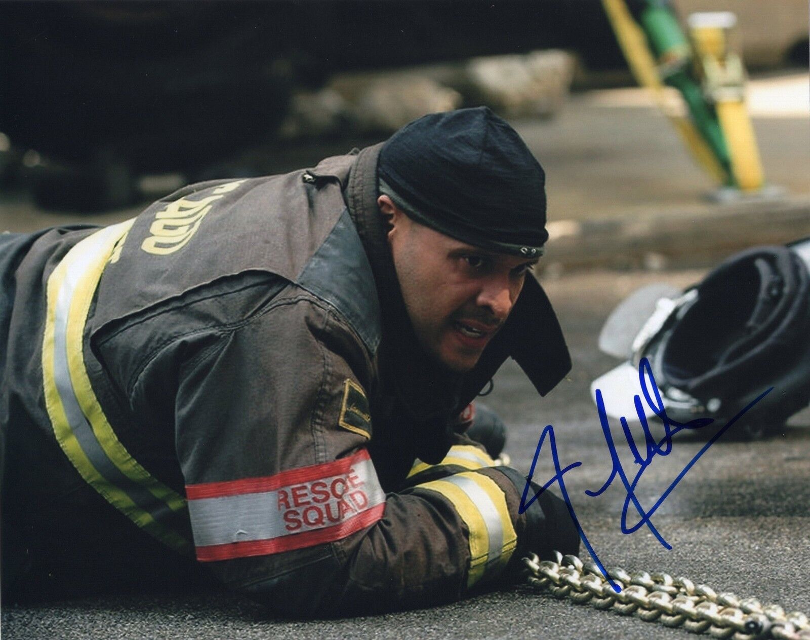 Joe Minoso signed 8x10 Photo Poster painting w/COA Chicago Fire Med P.D. Joe Cruz #3