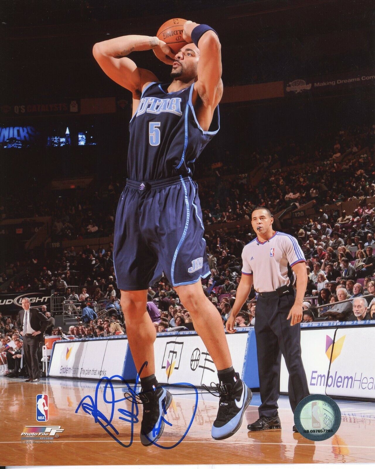 Carlos Boozer Autographed 8x10 Utah Jazz#S1374