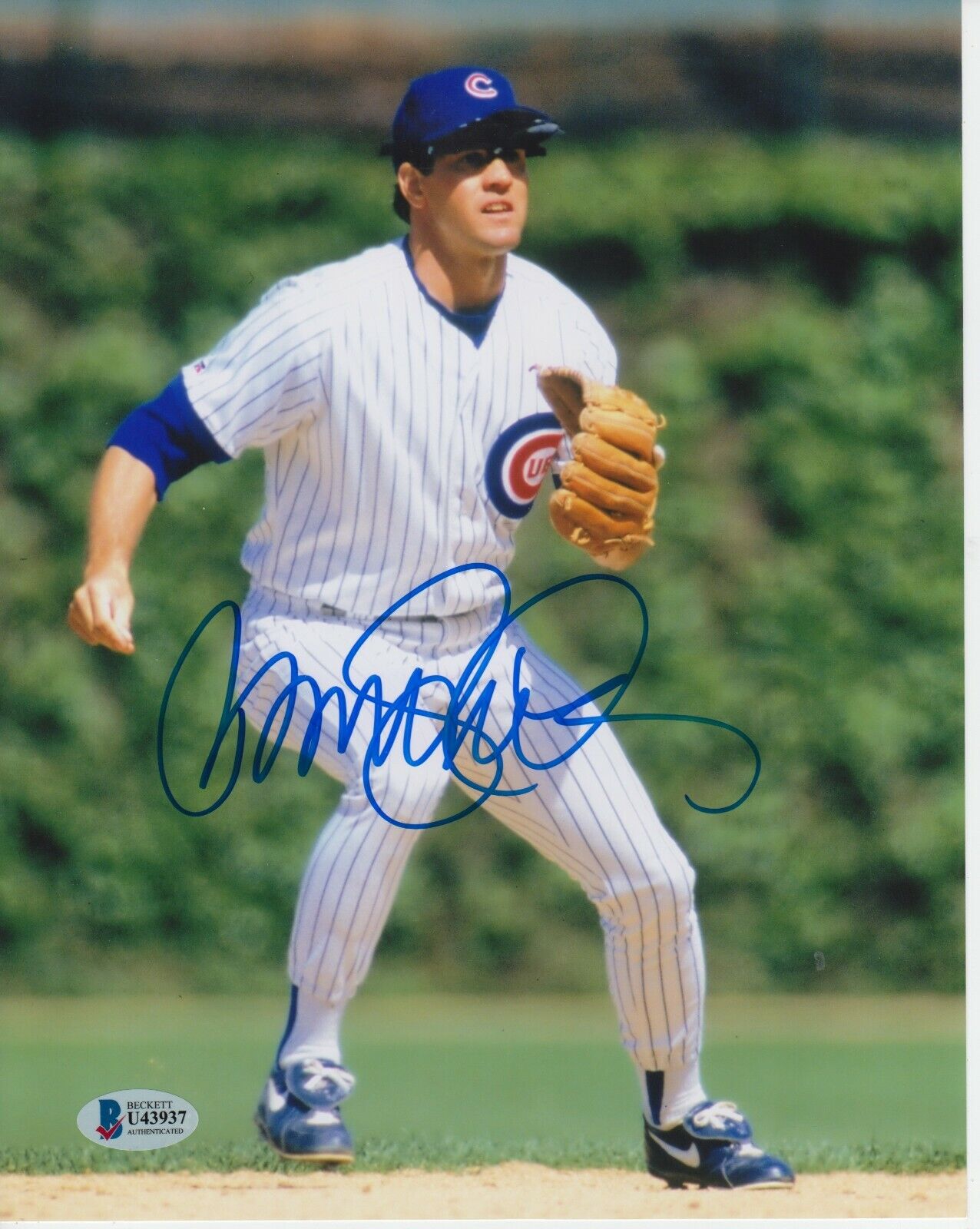 RYNE SANDBERG SIGNED 8X10 CHICAGO CUBS Photo Poster painting #3 BECKETT CERTIFIED