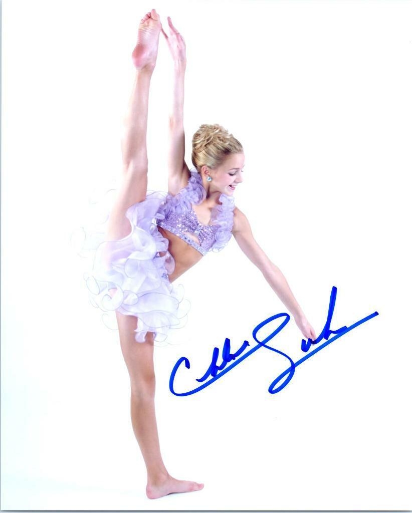 Chloe Lukasiak signed 8x10 autographed Photo Poster painting + COA