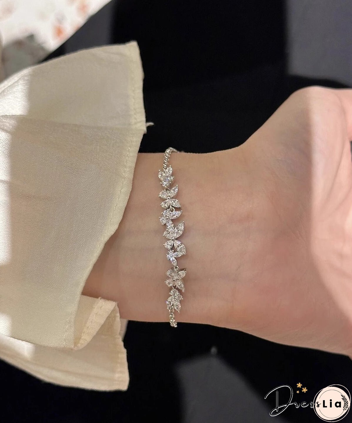 Original Silk Sterling Silver Zircon Butterfly Tassel Charm Bracelet