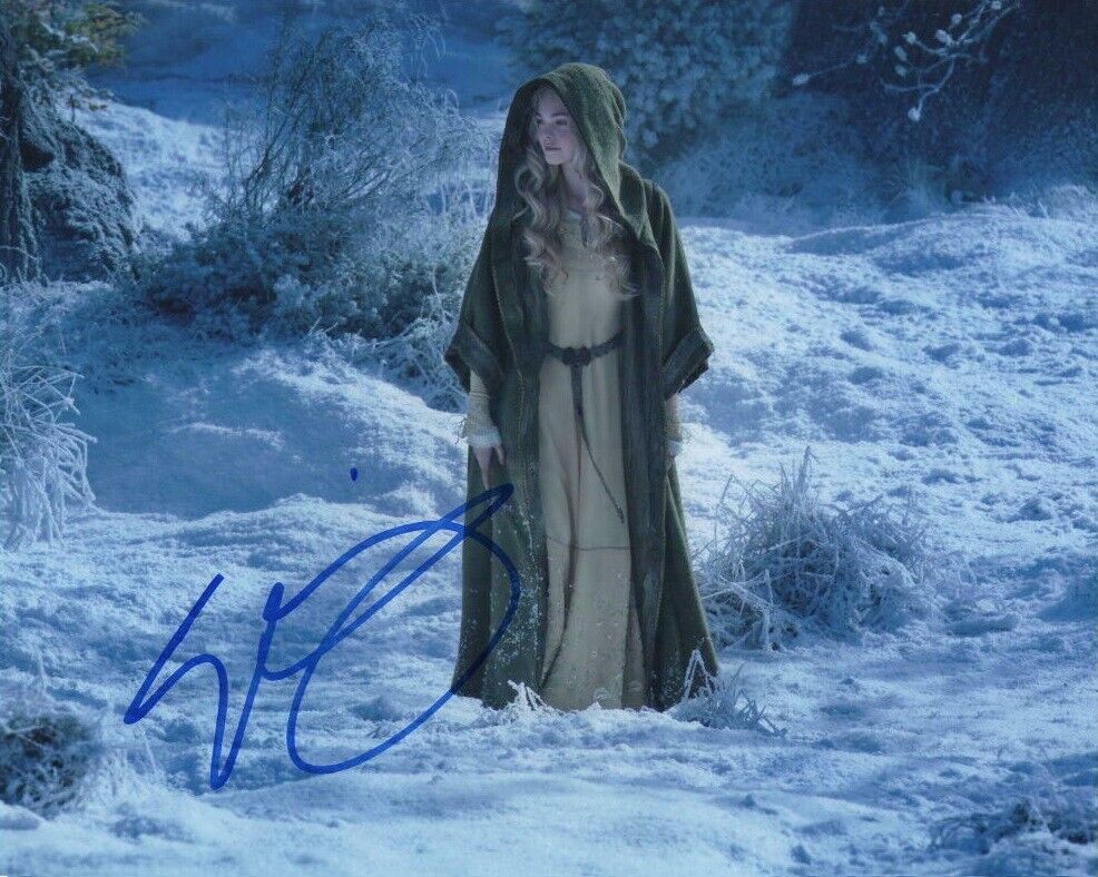 Elle Fanning Autographed Signed 8x10 Photo Poster painting ( Maleficent ) REPRINT