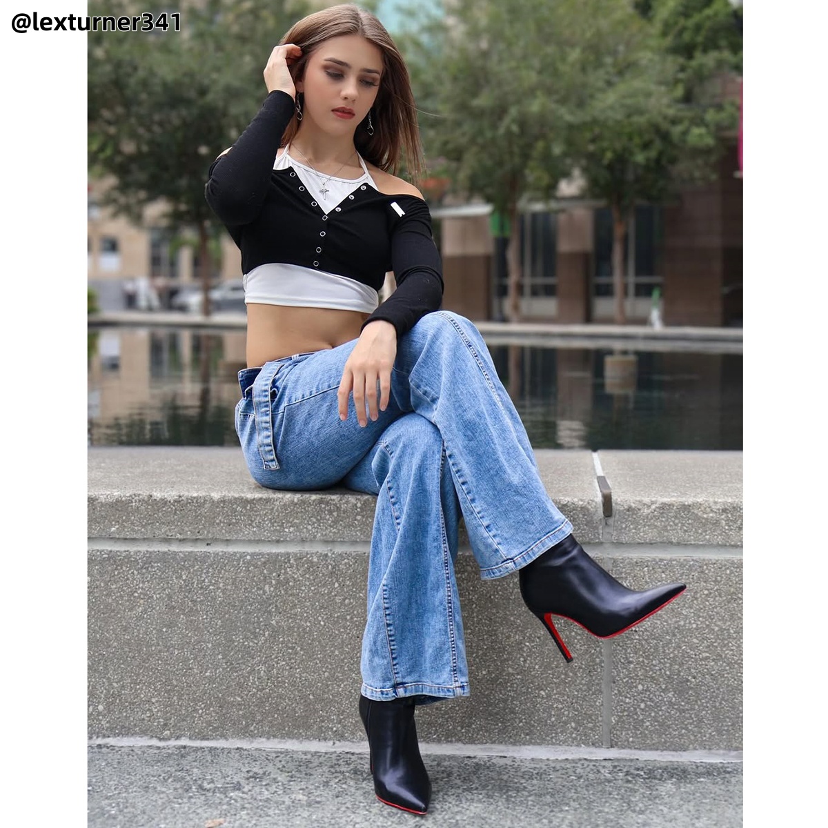 4inch Red Bottom Women's Closed Pointed Toe Stilettos Ankle Boots-MERUMOTE