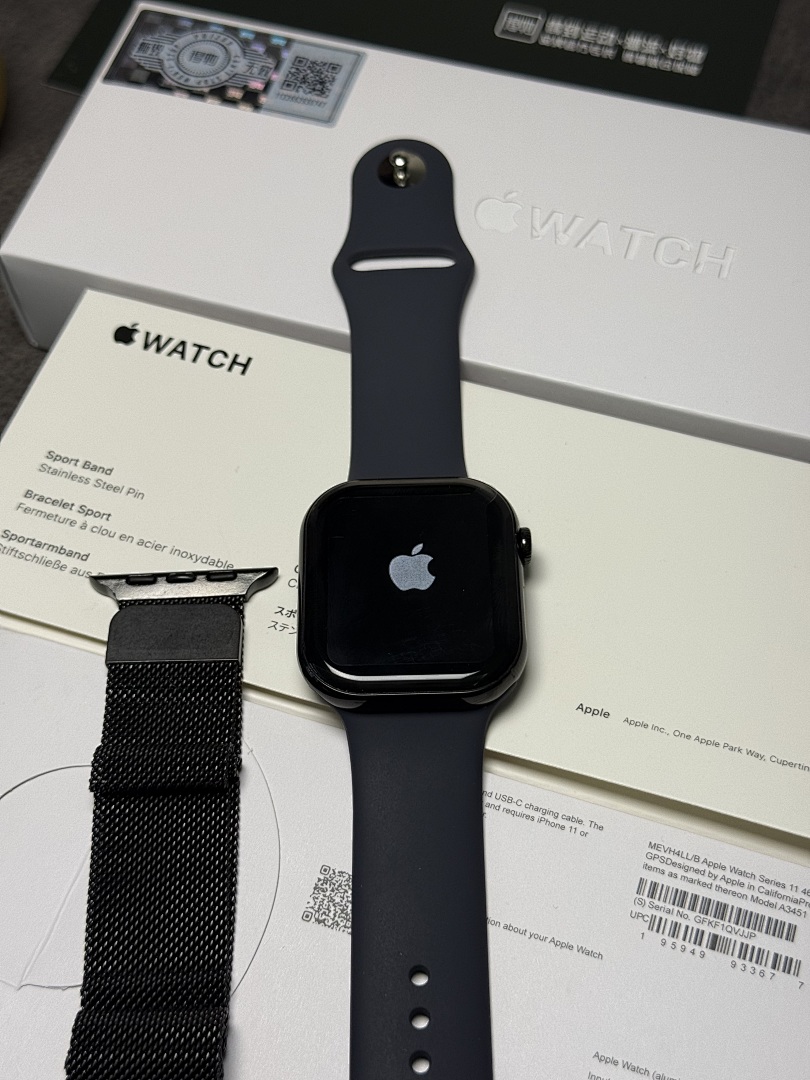 Smartwatch with Cellular SIM Card Version