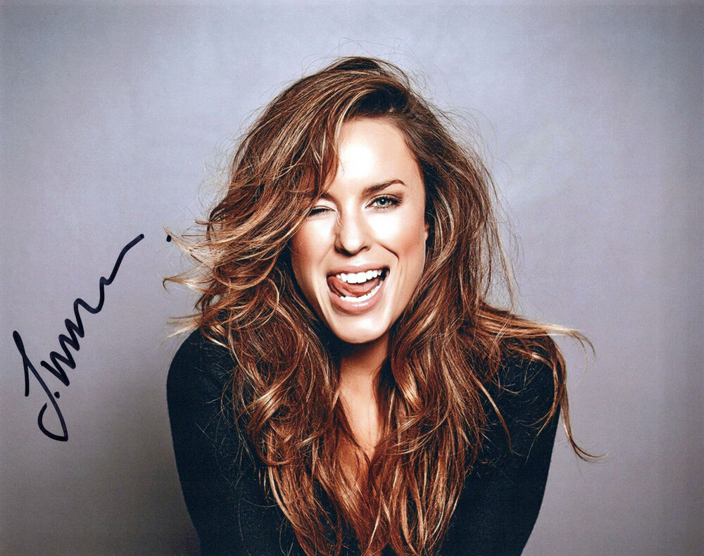 Jessica McNamee glamour shot autographed Photo Poster painting signed 8x10 #3