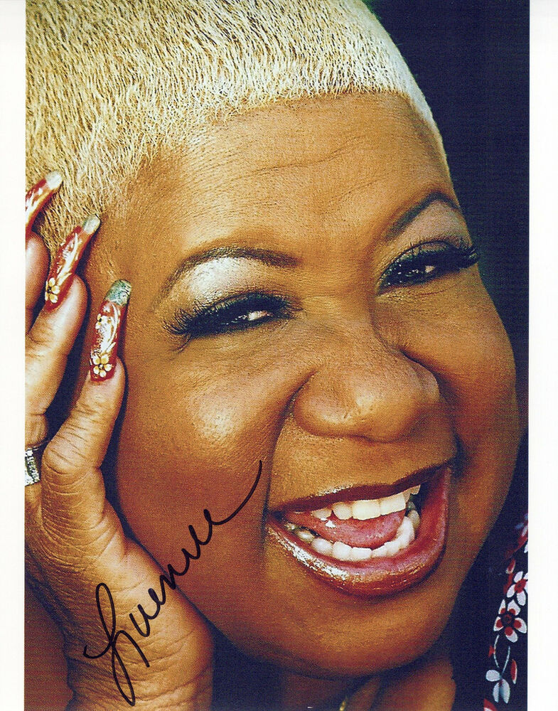 Luenell glamour shot autographed Photo Poster painting signed 8x10 #1