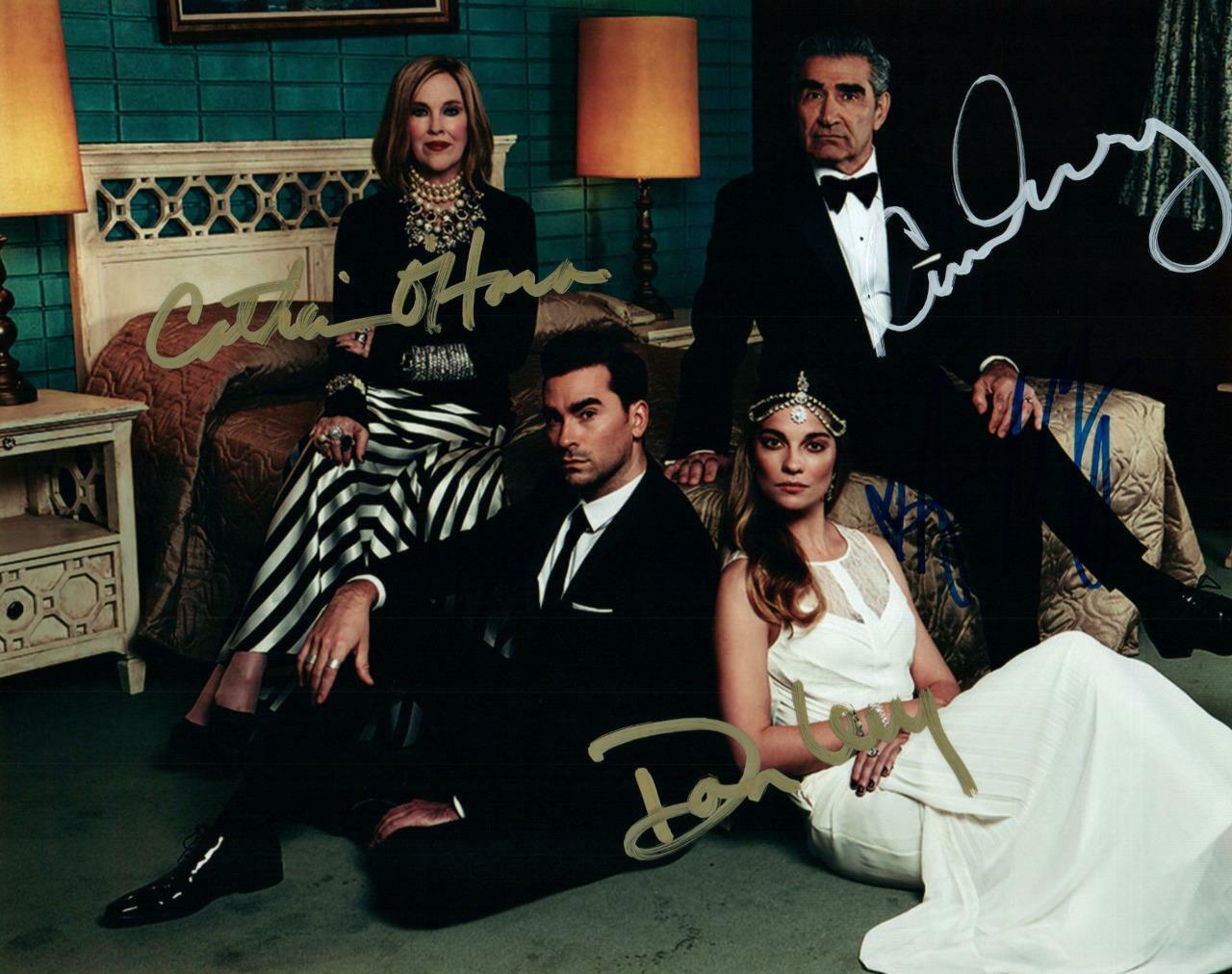 Eugene Levy Annie Murphy O'Hara Levy Autographed 8x10 Photo Poster painting signed Picture + COA