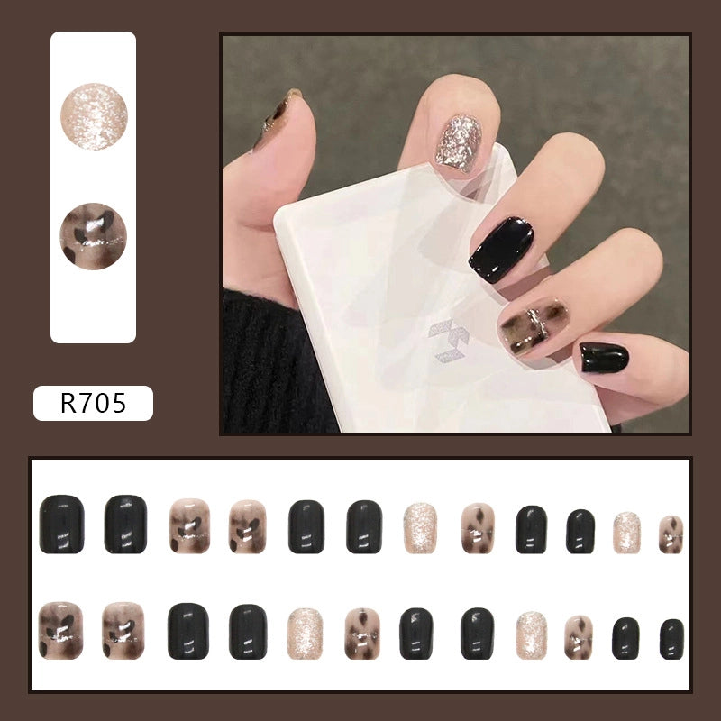 Simple And Cute Classic Style Autumn And Winter Wear Armor Cheap Hot Sale Nail Sticker Caramel Amber Finished Product Fake Nails
