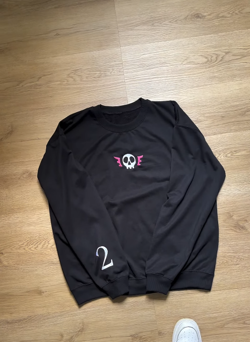 Feitan Sweater