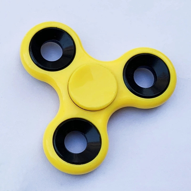 Fashion Solid Color Three-leaf Bracket Fingertip Gyro Toy