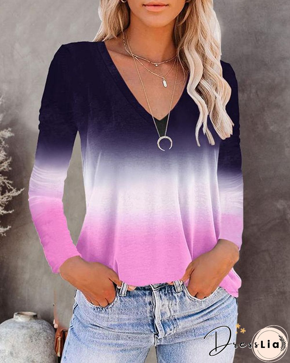 V-neck Long-sleeved Gradient T-shirt