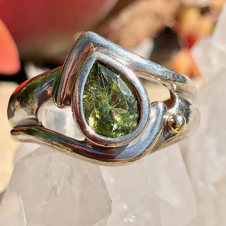 Sterling Silver and 14K Yellow Gold Ring with Peridot Size 7.5