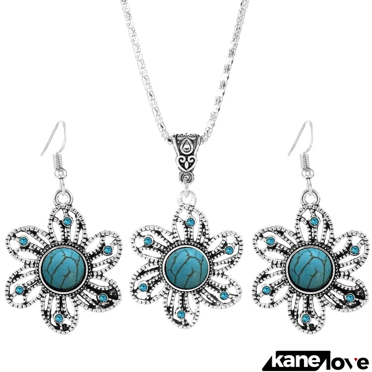 Women Vintage Fashion Cutout Sunflower Green Necklace Earrings Set