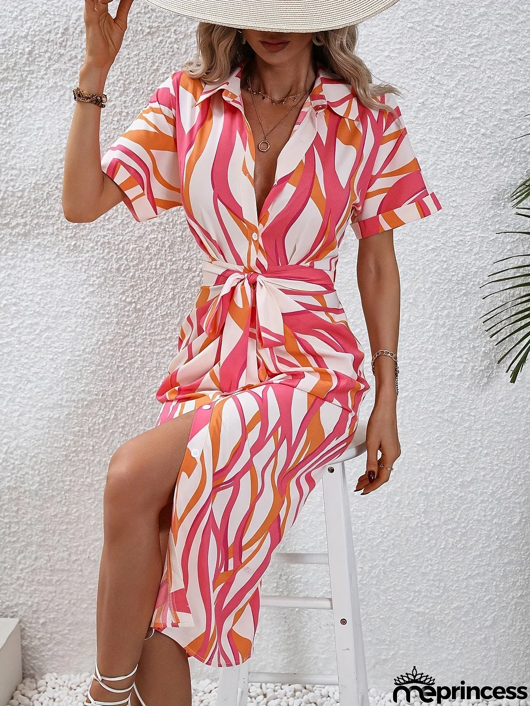 Casual and Fashionable Dress