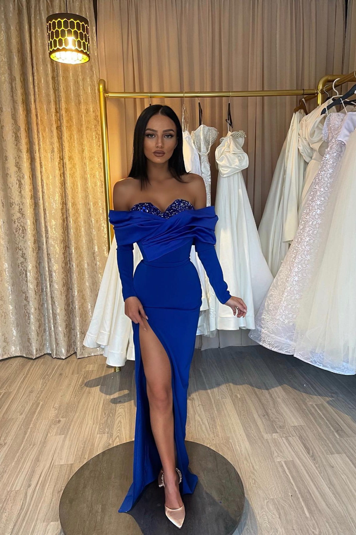 Dresseswow Royal Blue Sweetheart Mermaid Prom Dress Sequins With Split Long Sleeves