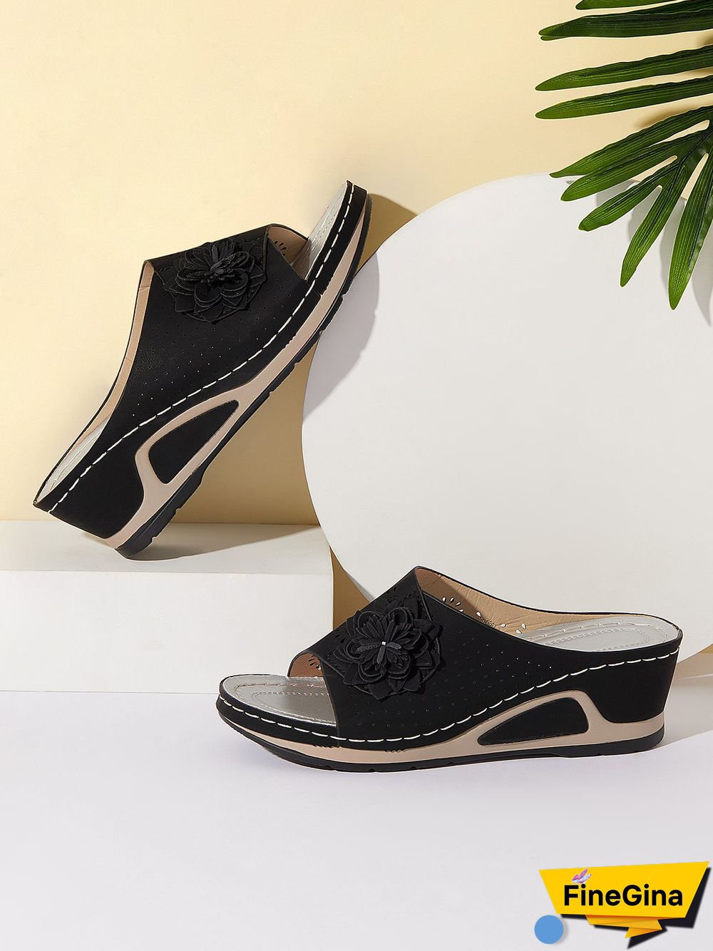3D Floral Cutout Upper Vintage Bohemian Wedge Slippers