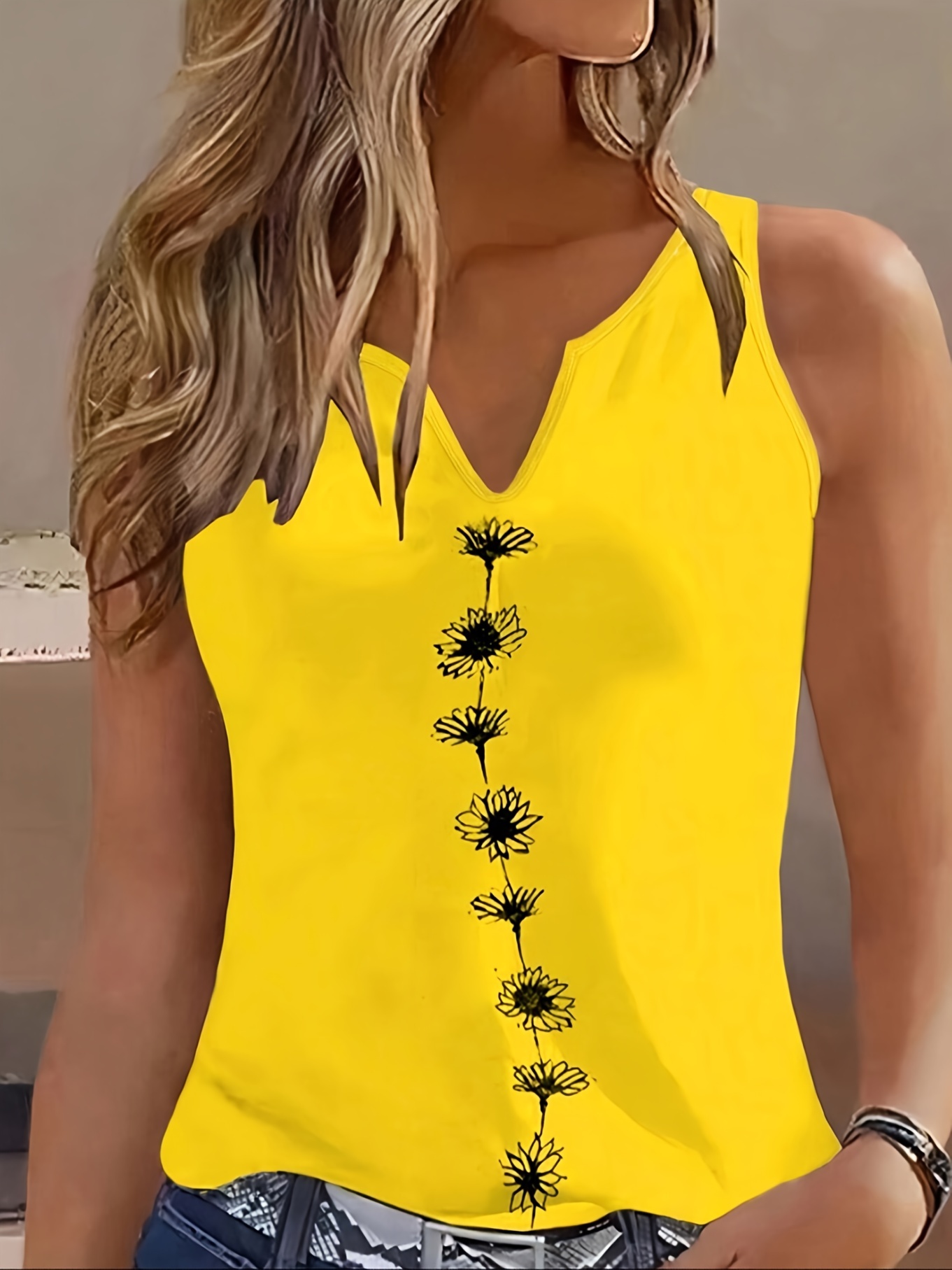 Polyester Floral Print Women's Sleeveless V-Neck Tank Top, Knit Fabric, Casual Summer Vest For Ladie | IFYHOME