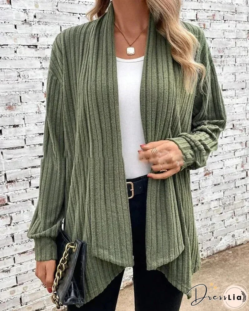 Relaxed and Timeless Cardigan