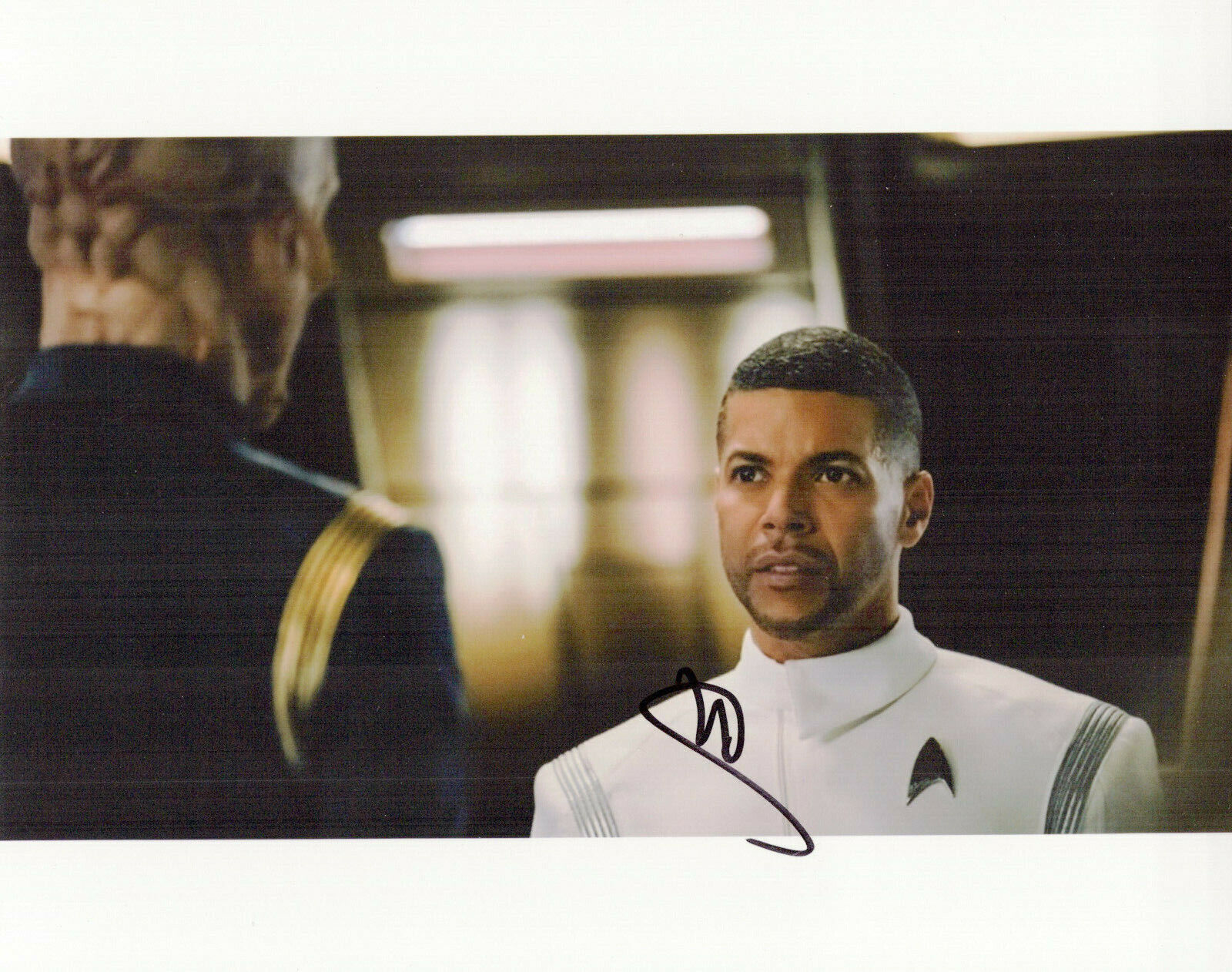 Wilson Cruz Star Trek Discovery autographed Photo Poster painting signed 8x10 #4 Dr. Hugh Culber