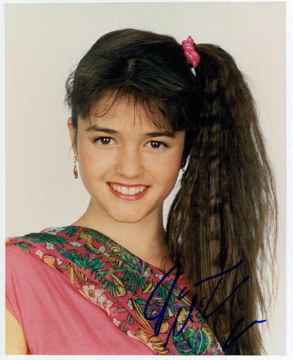 Danica McKellar (The Wonder Years) vintage in-person signed 8x10 Photo Poster painting COA