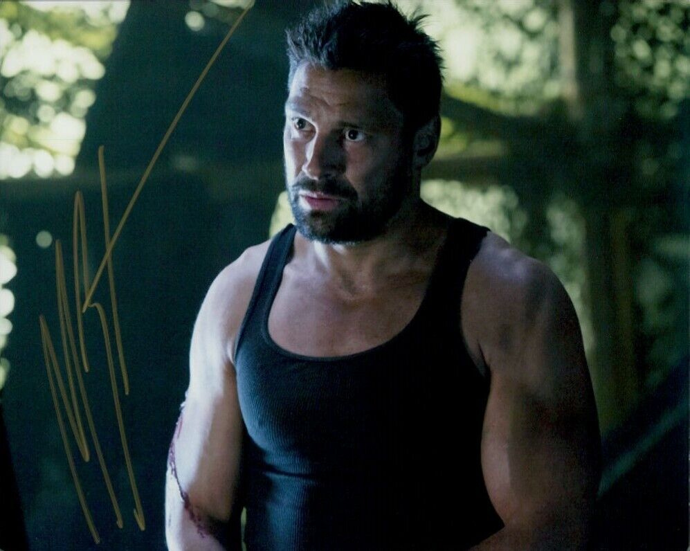 Manu Bennett autographed 8x10 Photo Poster painting COA