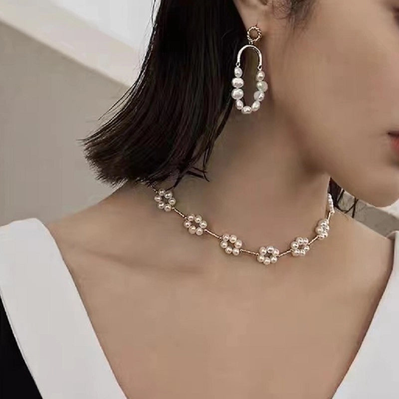 Alloy Freshwater Pearl Copper Fashion Solid Color Irregular Necklace