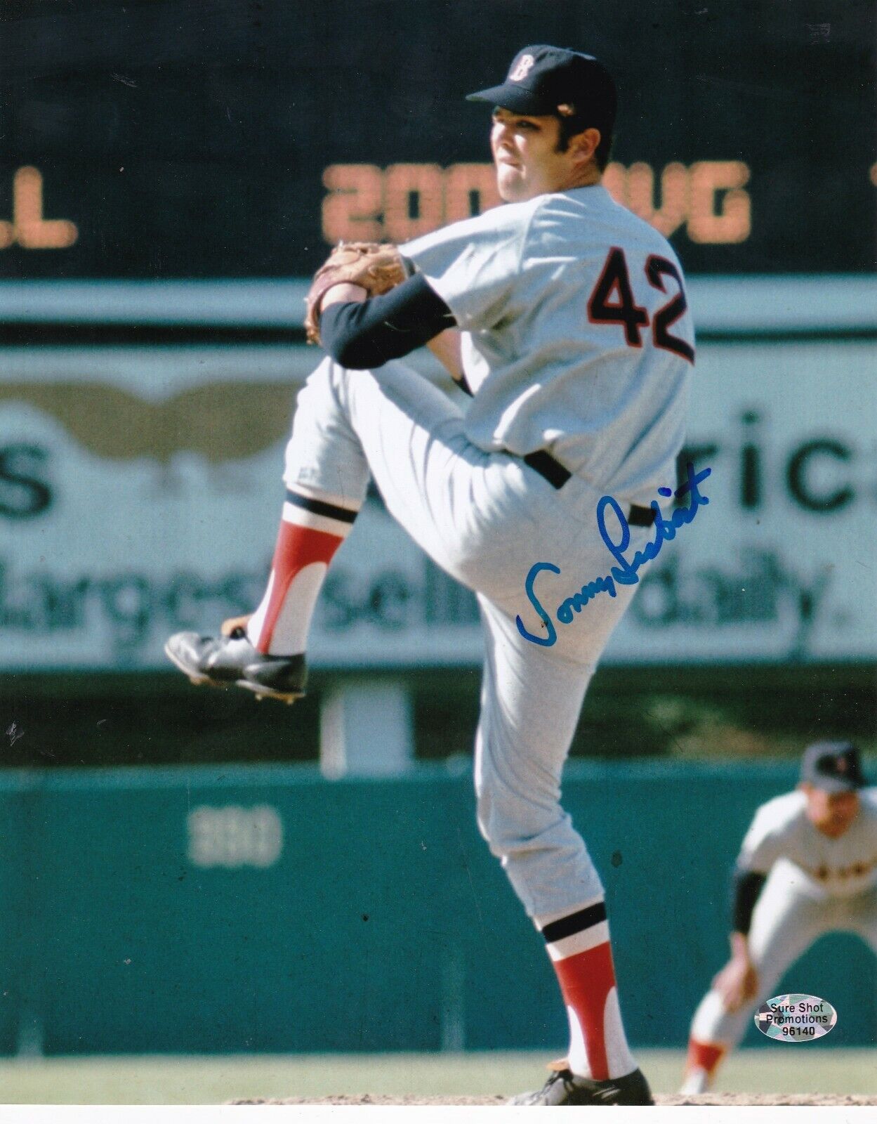 SONNY SIEBERT BOSTON RED SOX ACTION SIGNED 8x10