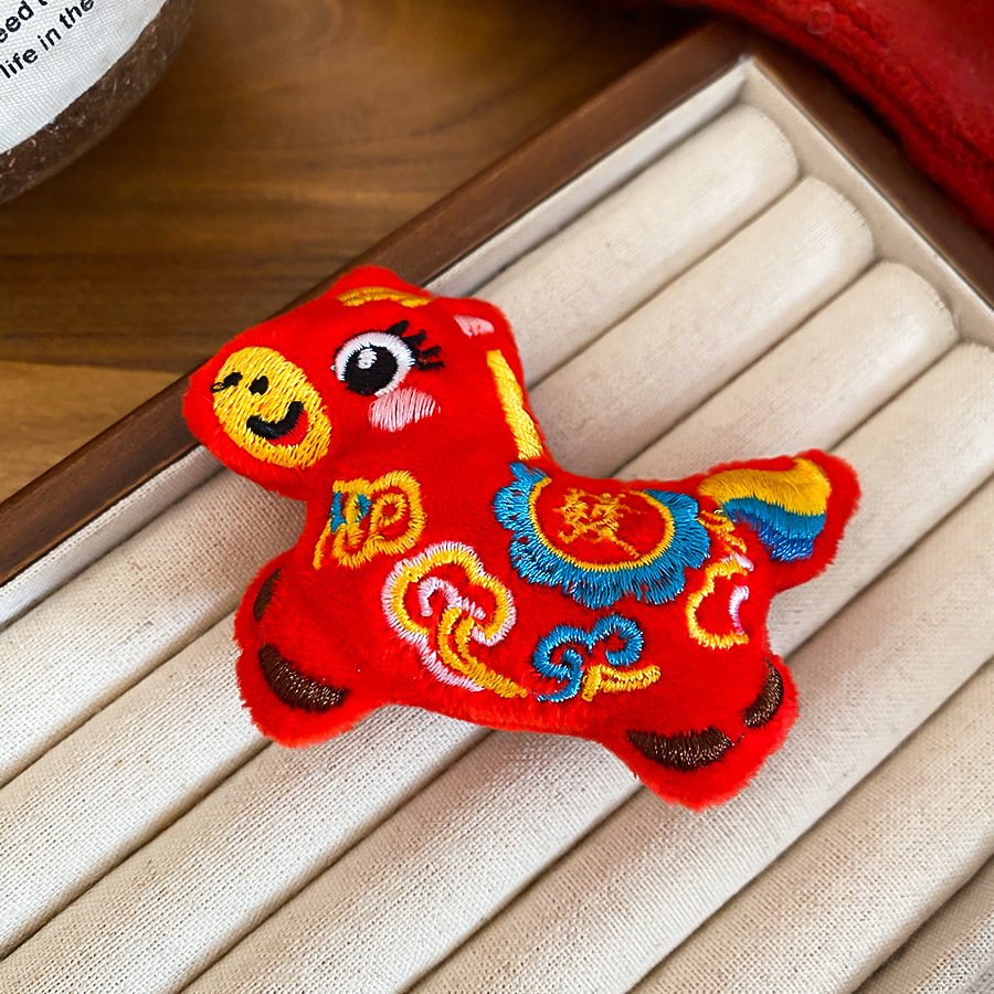 New Chinese style red plush pony brooch festive and fashionable for those born in the Year of the Horse versatile and luxurious accessory for women