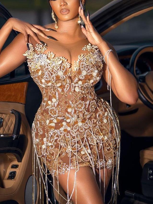 Neosepa-Exquisite Round Neck Sleeveless Embroidery Rhinestone Chain Tassel Bodycon Dress