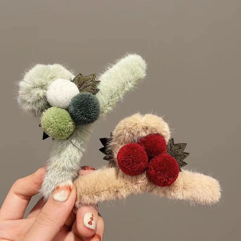 Women’s Minimalist Solid Color Plush Hair Claws