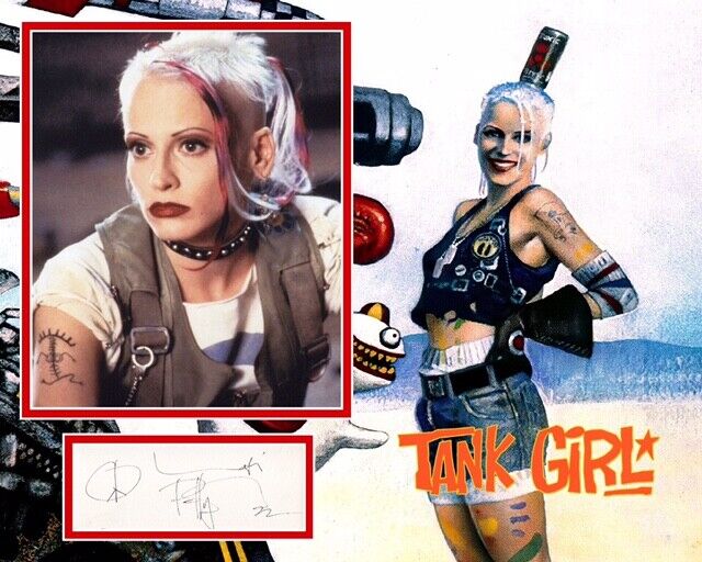 LORI PETTY SIGNED TANK GIRL Photo Poster painting MOUNT UACC REG 242