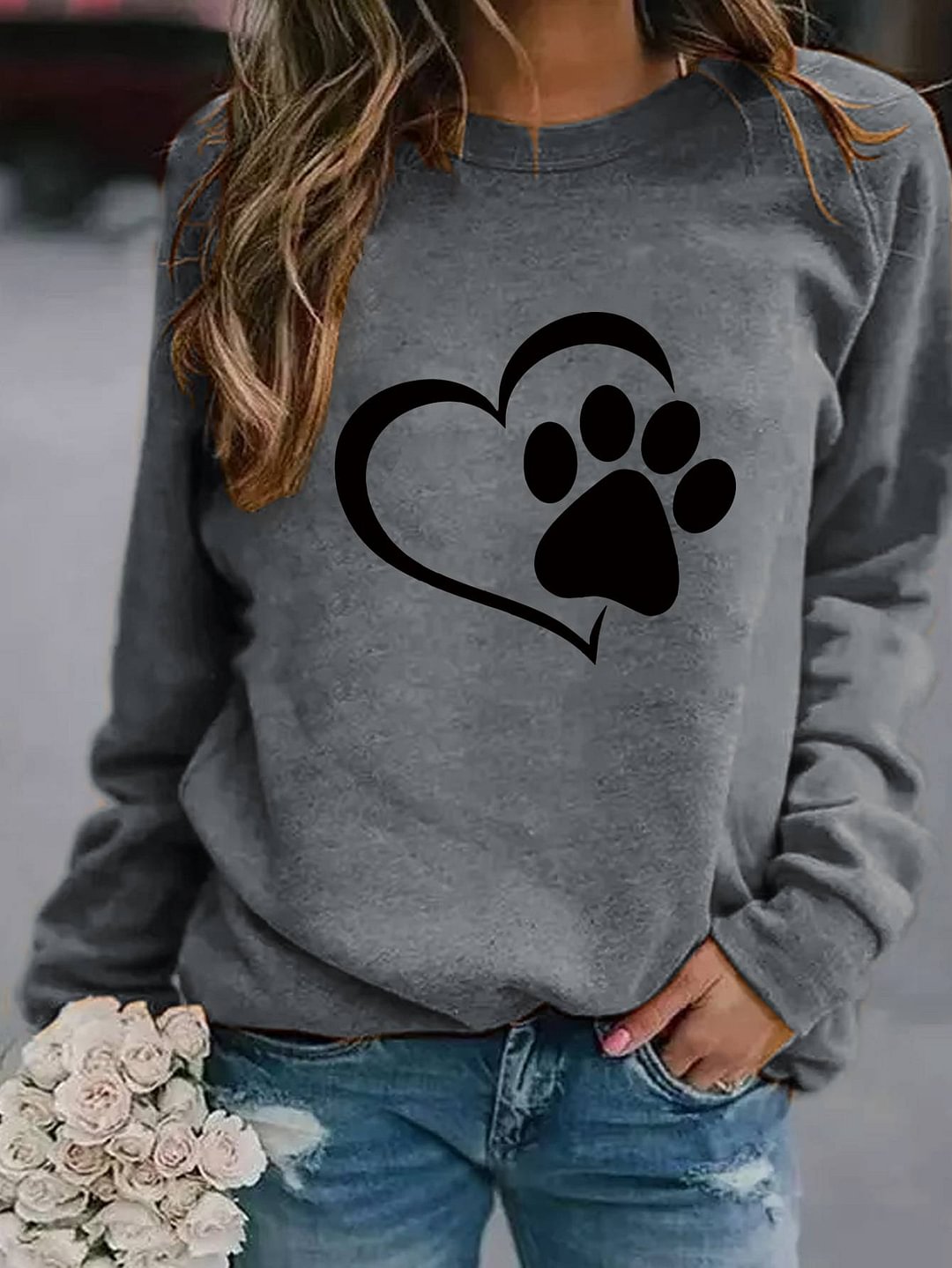 Heart-shaped Dog Claw Print Sweatshirt