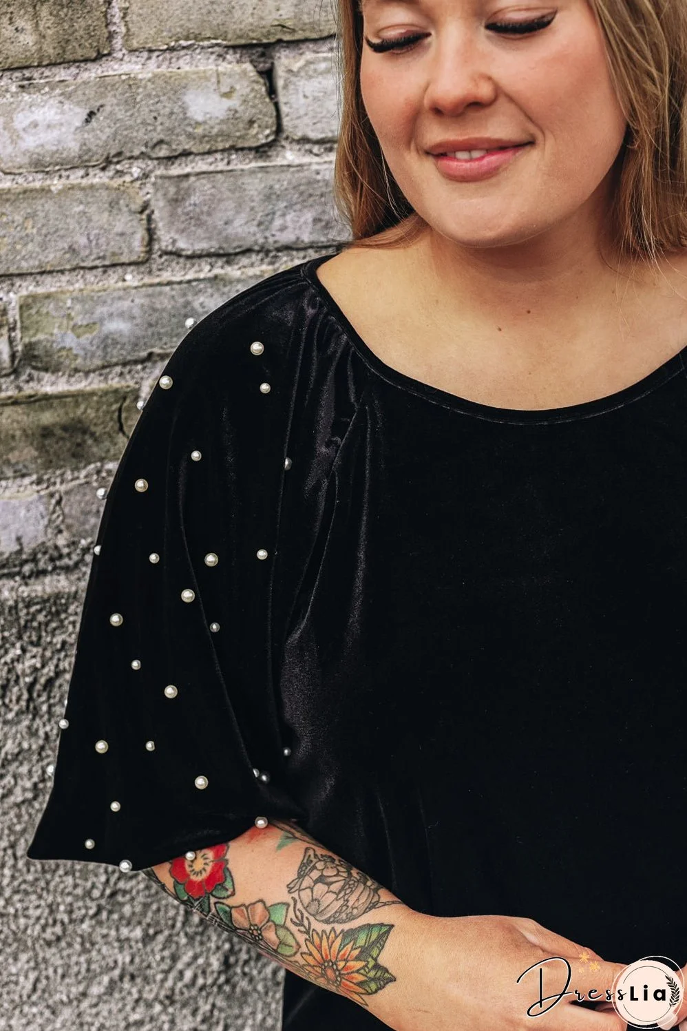 Black Pearl Embellished Puff Sleeve Velvet Plus Size Top