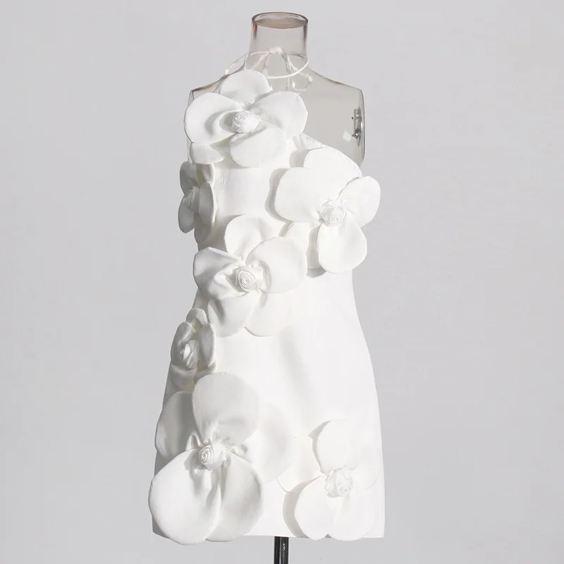 Brownm Spring 2025 New Fashion Sexy Slanted Shoulder Three-Dimensional Flower Design Feel Waist High Sense Short Dress Woman