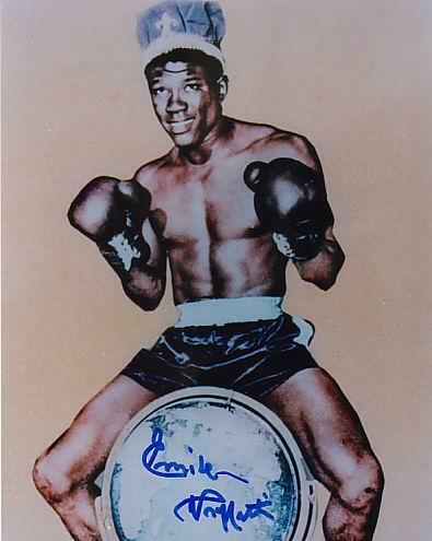 Emile Griffith Boxing SIGNED AUTOGRAPHED 10 X 8