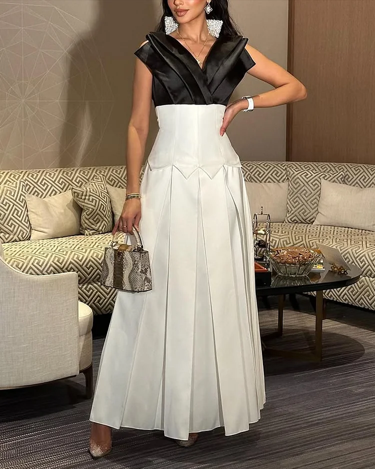 Women's V-neck sleeveless Dress