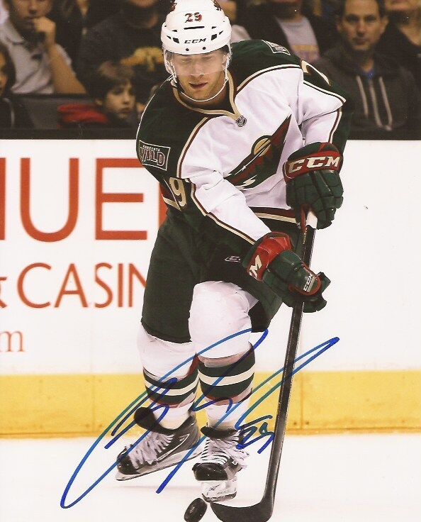 Jason Pominville signed Minnesota Wild 8x10 Photo Poster painting autographed