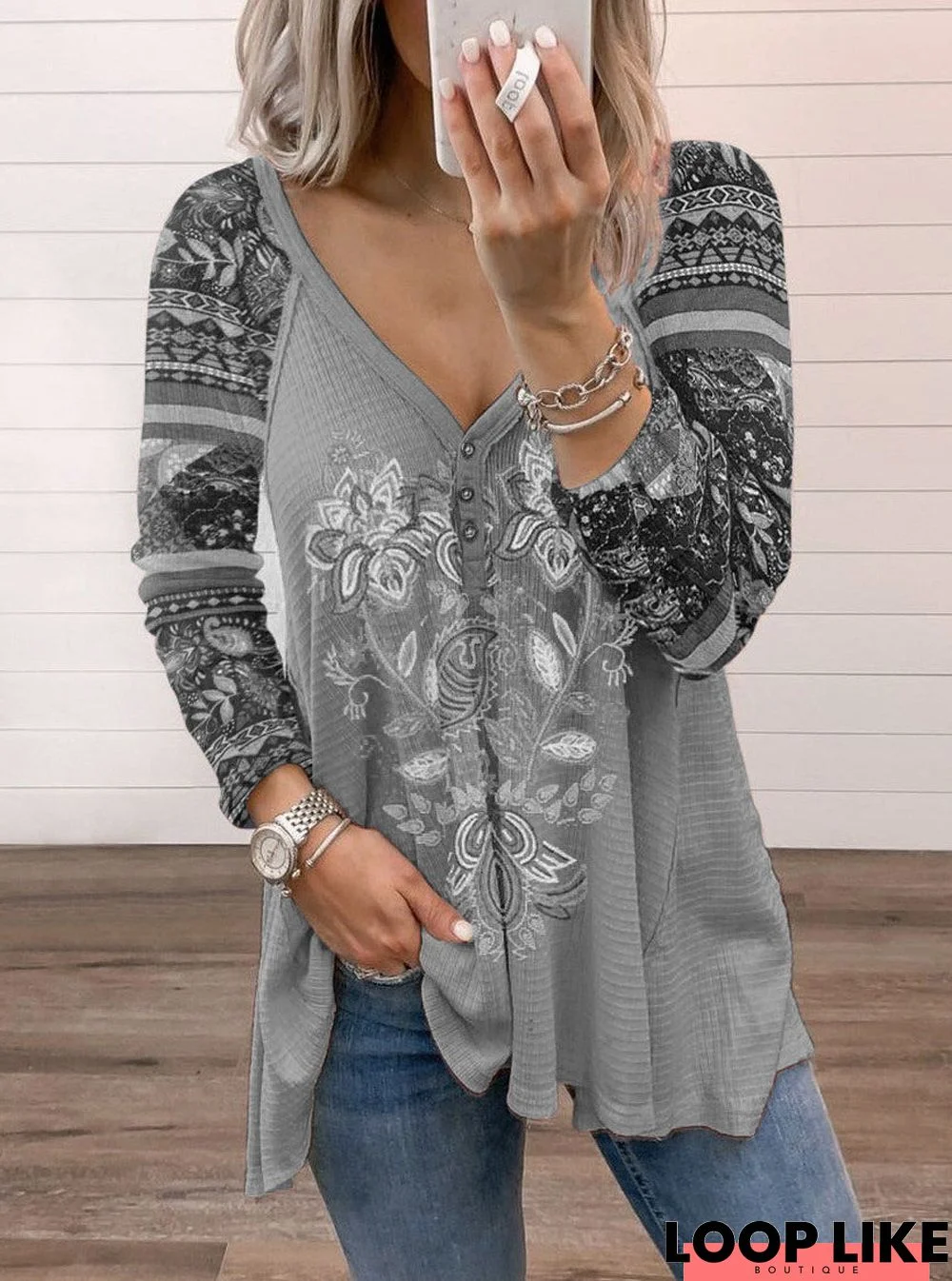 Women's V-Neck Pullover Printing Long-Sleeved Loose T-Shirt