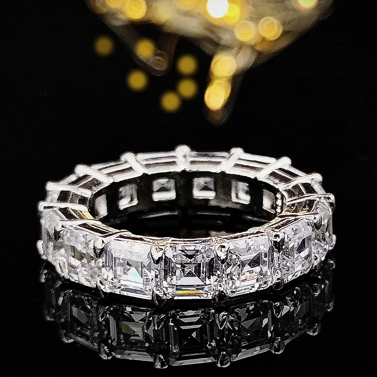 2025 New Arrivals Luxury Princess Emerald Cut Silver Color Eternity Band Ring for Wedding Women Party Gift Jewelry