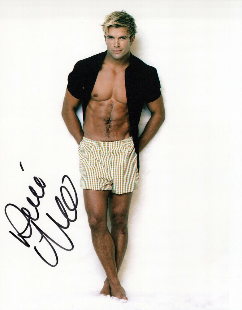 David Chokachi head shot autographed Photo Poster painting signed 8x10 #2