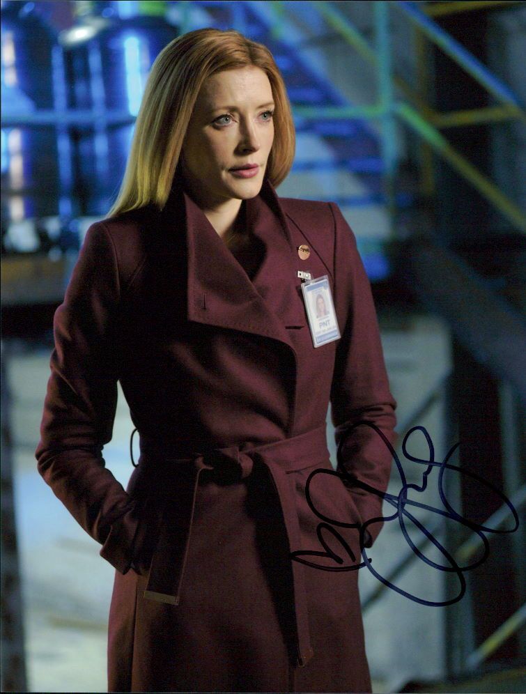 Jennifer Finnigan signed authentic 8x10 Photo Poster painting COA